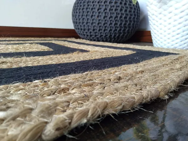 Natural_Jute_Rugs_Double_Black_Bordered_Carpet_Traditional_Braided_Reversible_Carpet